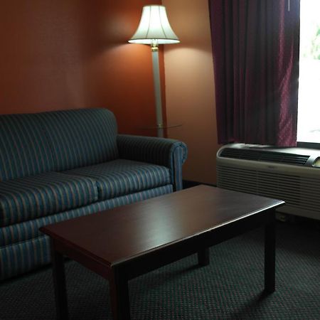 Americas Best Value Inn And Suites Ноксвилл Экстерьер фото